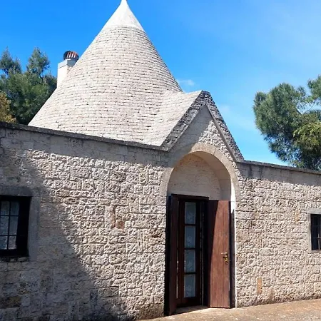 Il Trullo Delle Rose, Monopoli By Il Pumo Di Puglia
