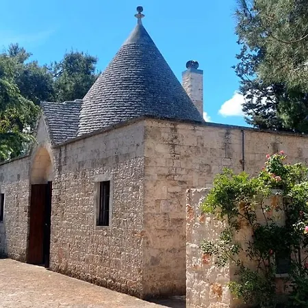 Il Trullo Delle Rose, Monopoli By Il Pumo Di Puglia *