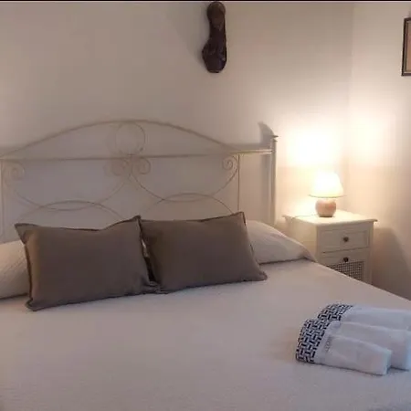 Il Trullo Delle Rose, Monopoli By Il Pumo Di Puglia