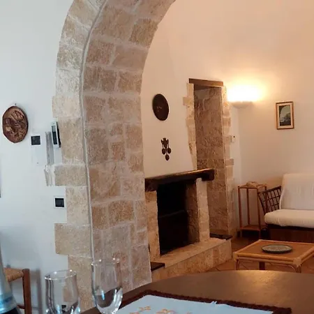 Il Trullo Delle Rose, Monopoli By Il Pumo Di Puglia Villa