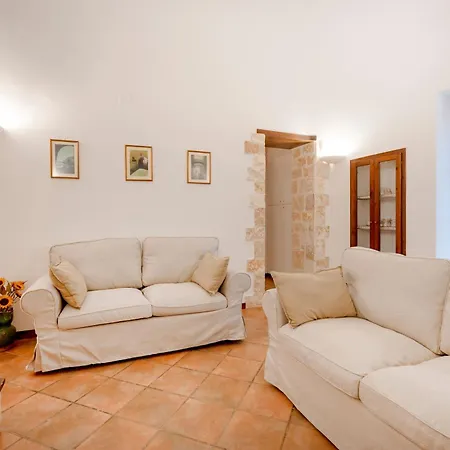 Il Trullo Delle Rose, Monopoli By Il Pumo Di Puglia * Cozzana