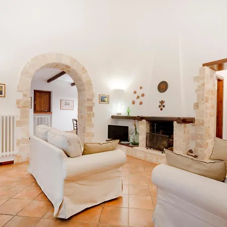 Il Trullo Delle Rose, Monopoli By Il Pumo Di Puglia Villa Cozzana